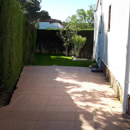Casa Els Rosers Wifi Holiday home L'Escala